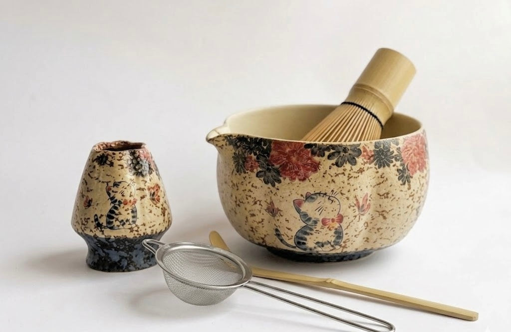Handmade "Neko" Katakuchi Matcha Bowl | Aesthetic Cat & Floral Design